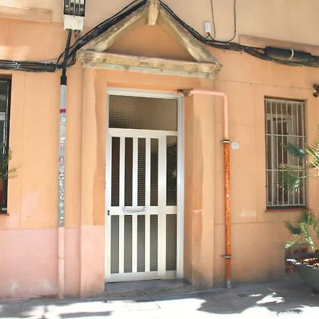 アパート Great In Barceloneta Close To The バルセロナ