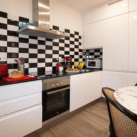 아파트 Charming Seaside In Barceloneta, Renovated With Stunning Sea Views *