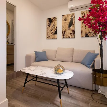 Apartment Charming Seaside In Barceloneta, Renovated With Stunning Sea Views *