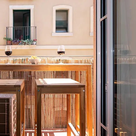Charming Seaside In Barceloneta, Renovated With Stunning Sea Views Barcelona