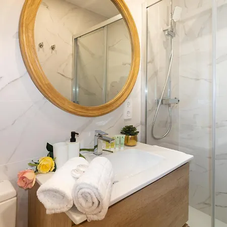 아파트 Charming Seaside In Barceloneta, Renovated With Stunning Sea Views