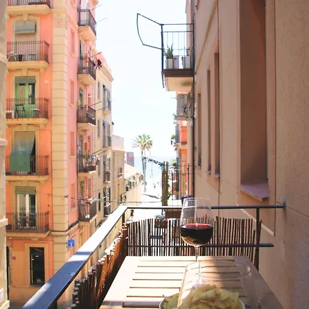 Great In Barceloneta Close To The Апартаменты *